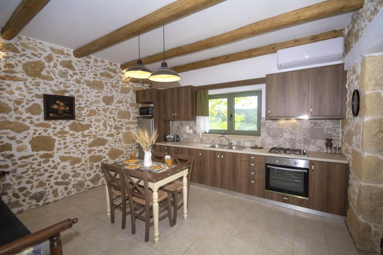 Pamelas House With Jacuzzi Kissamos Ngoại thất bức ảnh