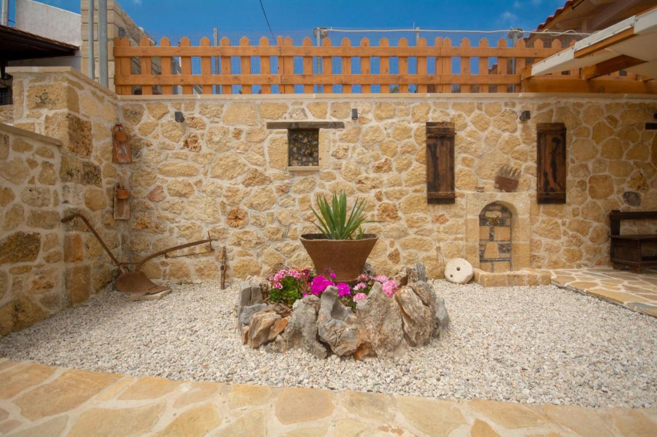 Pamelas House With Jacuzzi Kissamos Ngoại thất bức ảnh