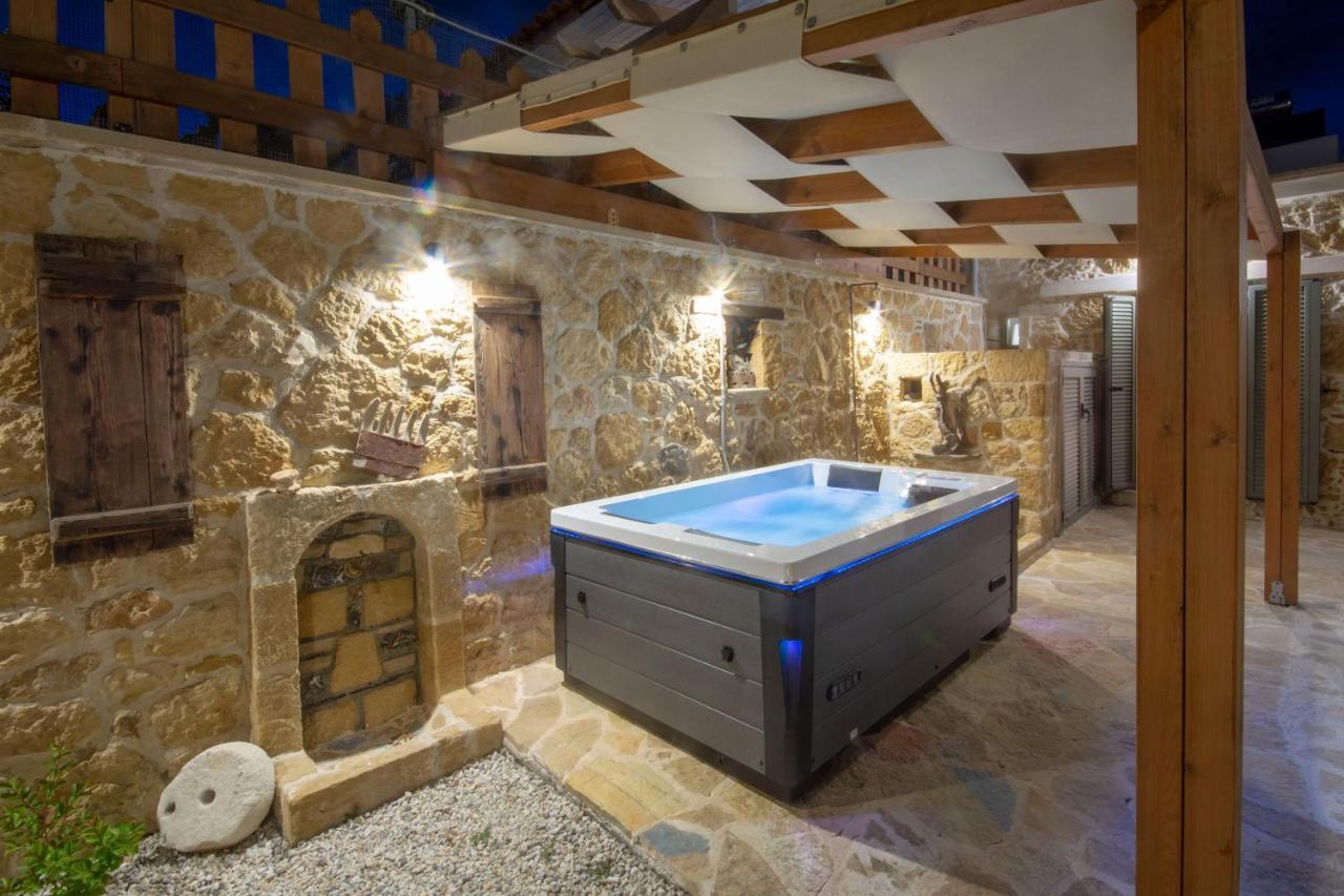 Pamelas House With Jacuzzi Kissamos Ngoại thất bức ảnh